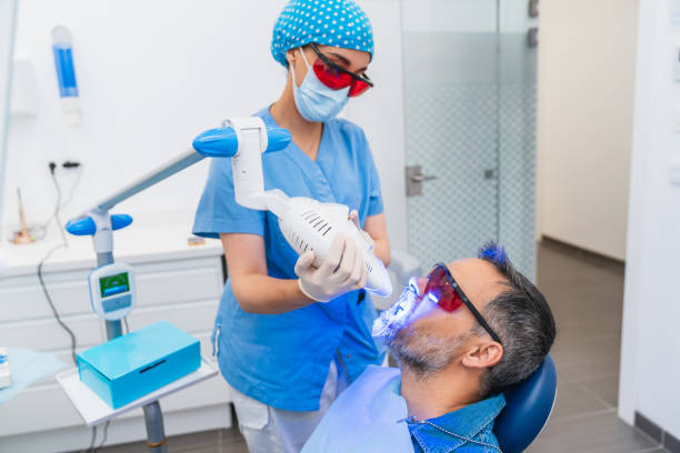 Best Emergency Tooth Extraction in Mante, CA
